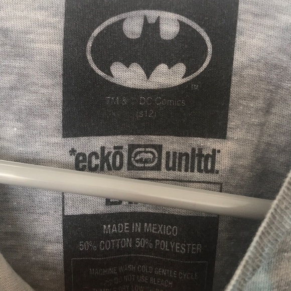 Batman T-Shirt - Picture 3 of 3